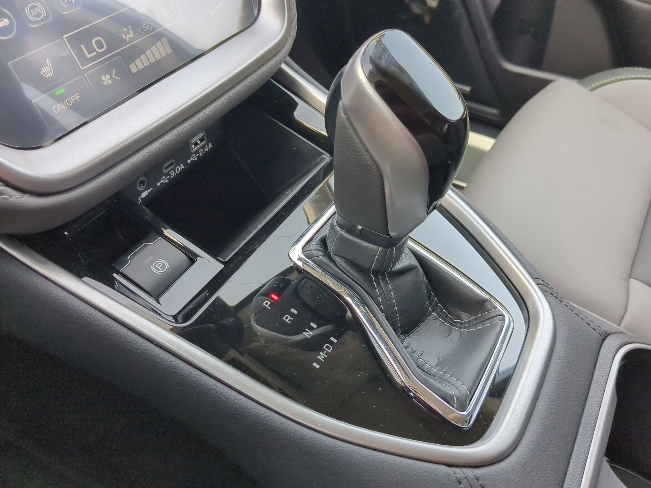 2025 Subaru Outback Onyx Edition photo 11