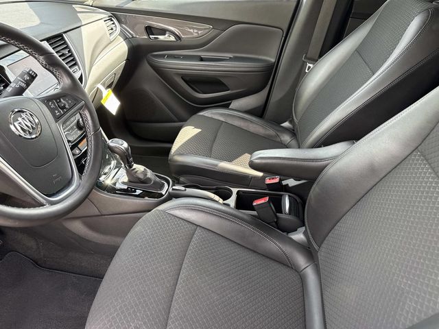 2022 Buick Encore Preferred photo 18