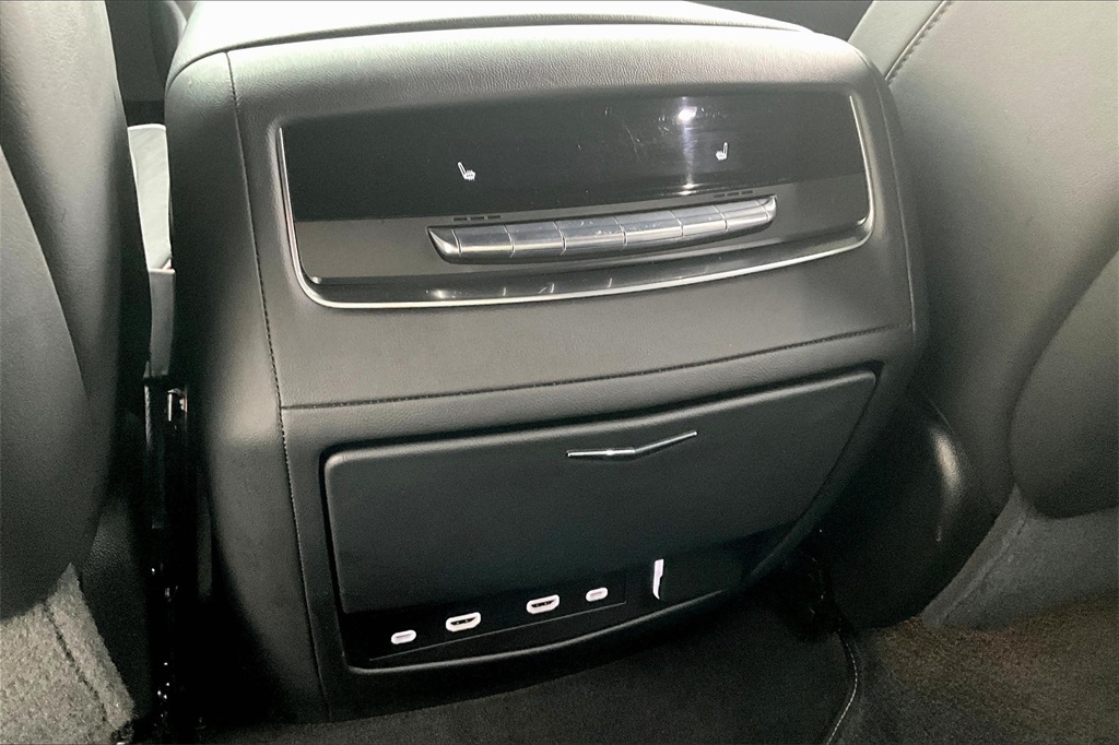 2023 Cadillac Escalade Premium Luxury photo 33