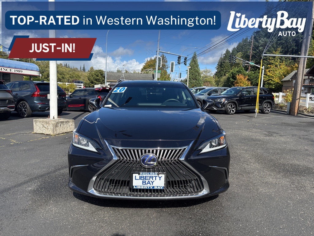 2020 Lexus ES 300h photo 2