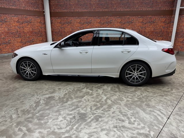 2025 Mercedes Benz C 43 AMG photo 2