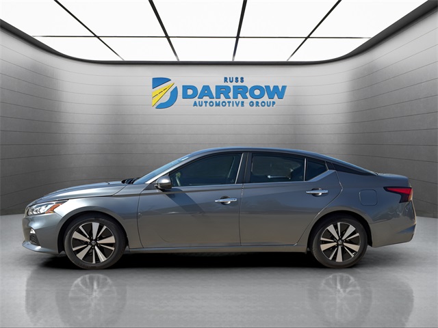 2022 Nissan Altima 2.5 SV photo 2
