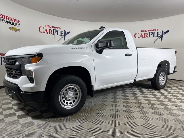2025 Chevrolet Silverado 1500 photo 3
