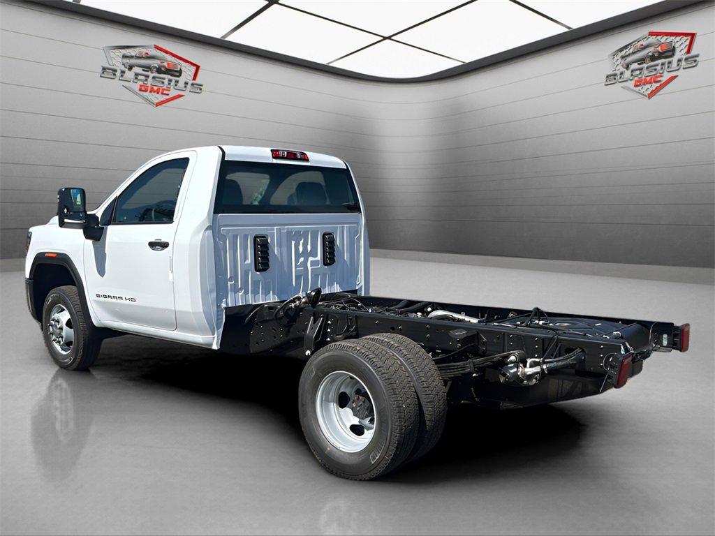 2026 Gmc Sierra 3500 HD Pro photo 2