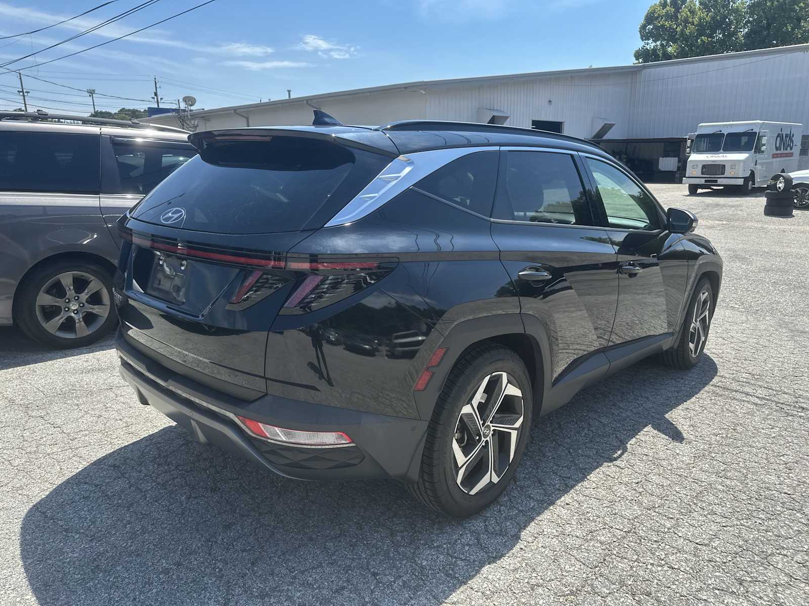 2022 Hyundai Tucson Limited photo 2