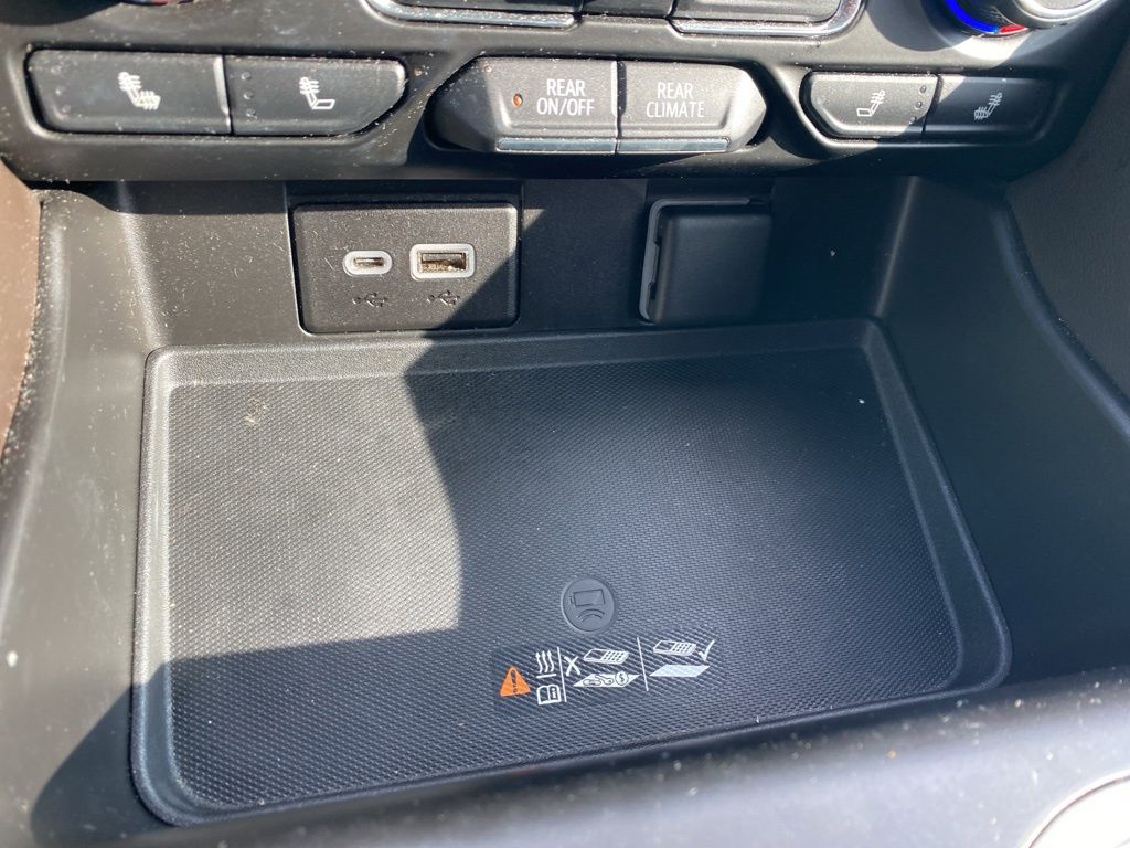 2021 Chevrolet Tahoe Z71 photo 23