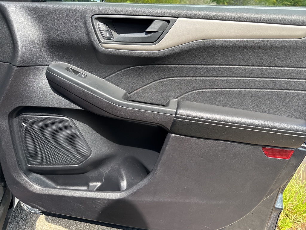 2022 Ford Escape SE photo 15