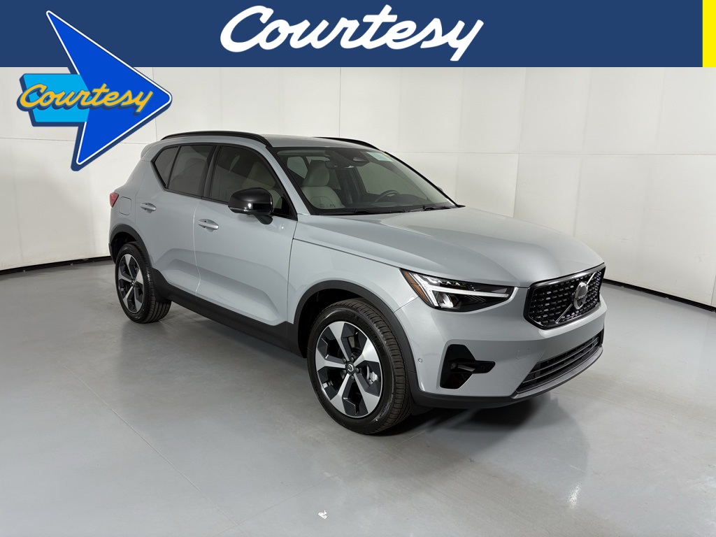 2026 Volvo XC40