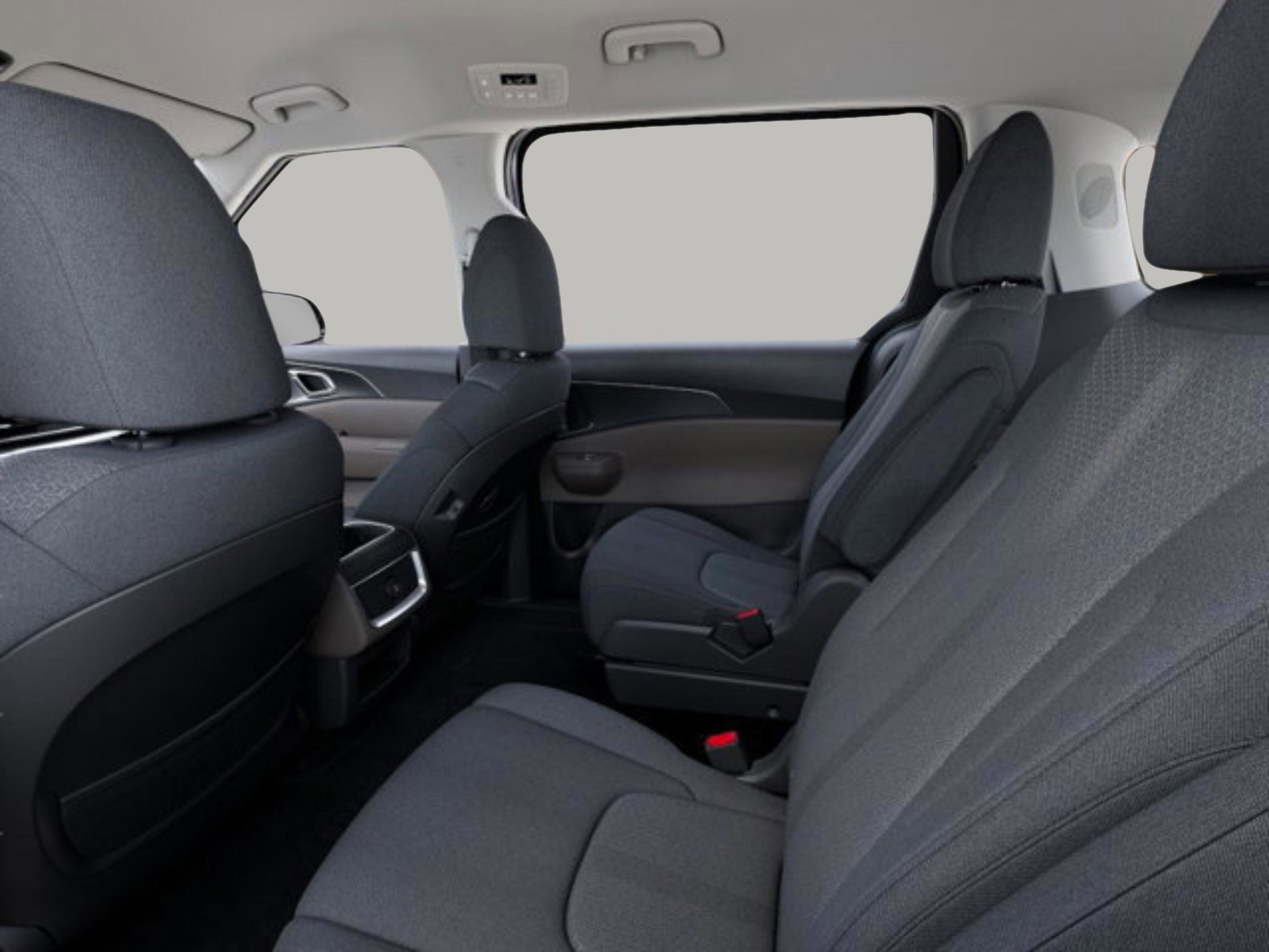 2026 Kia Carnival LX photo 15