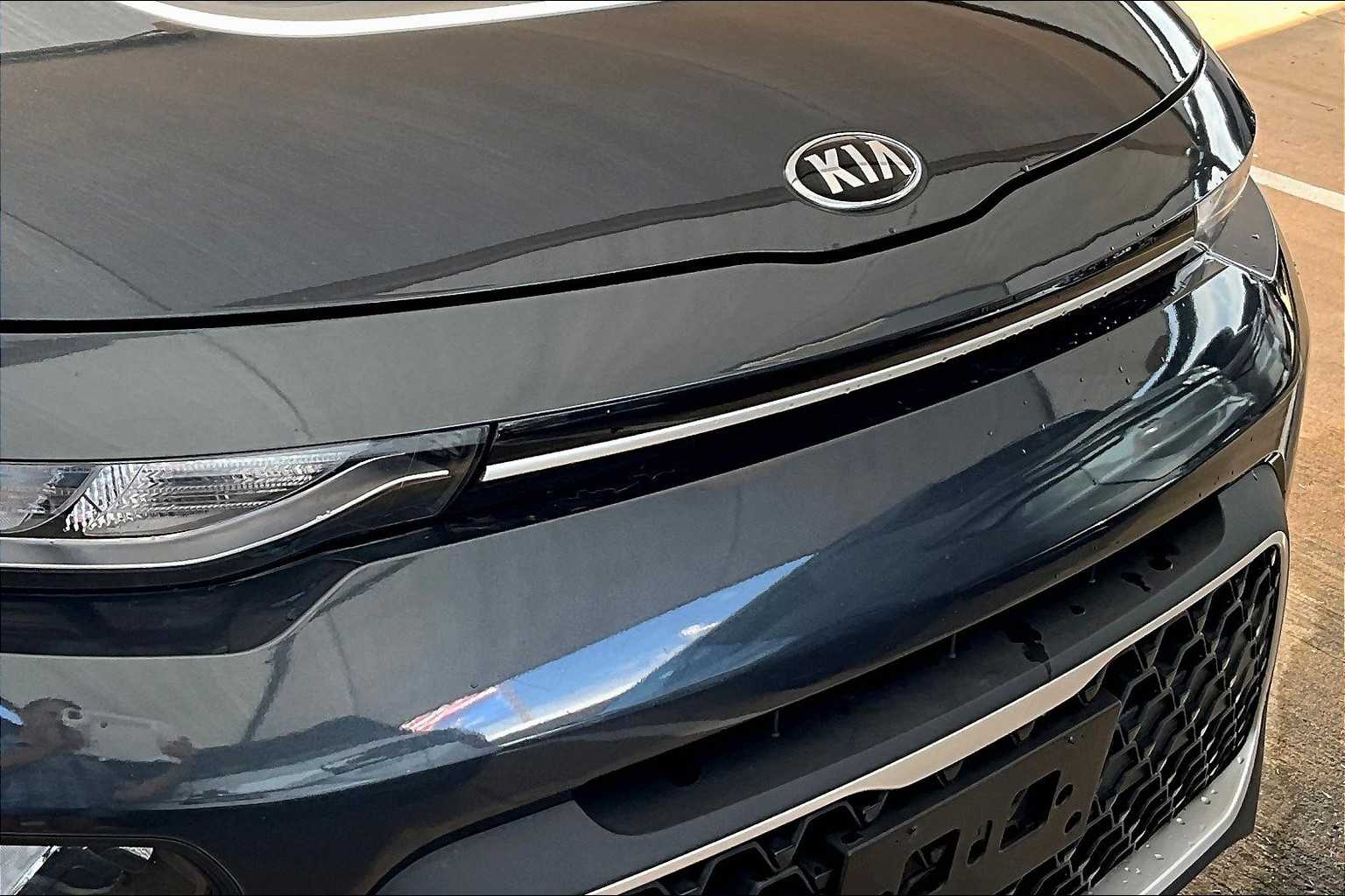 2020 Kia Soul LX photo 24