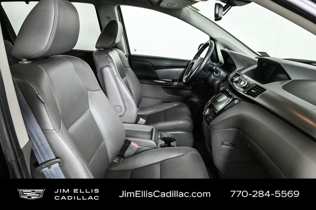 2016 Honda Odyssey EX-L photo 20