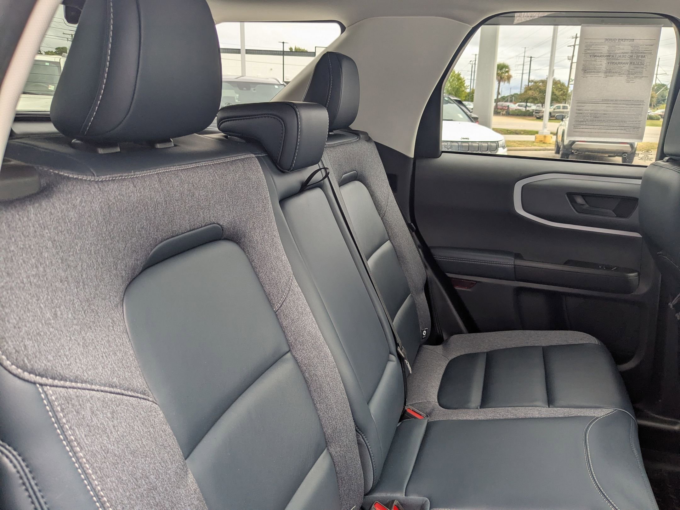2022 Ford Bronco Sport Outer Banks photo 24