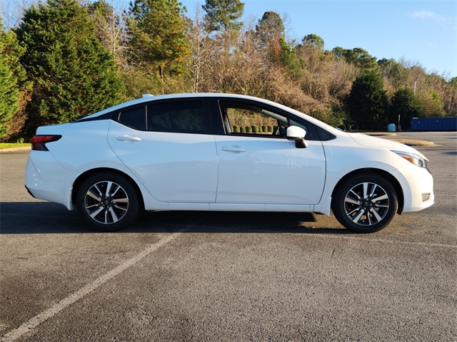 2025 Nissan Versa SV photo 2