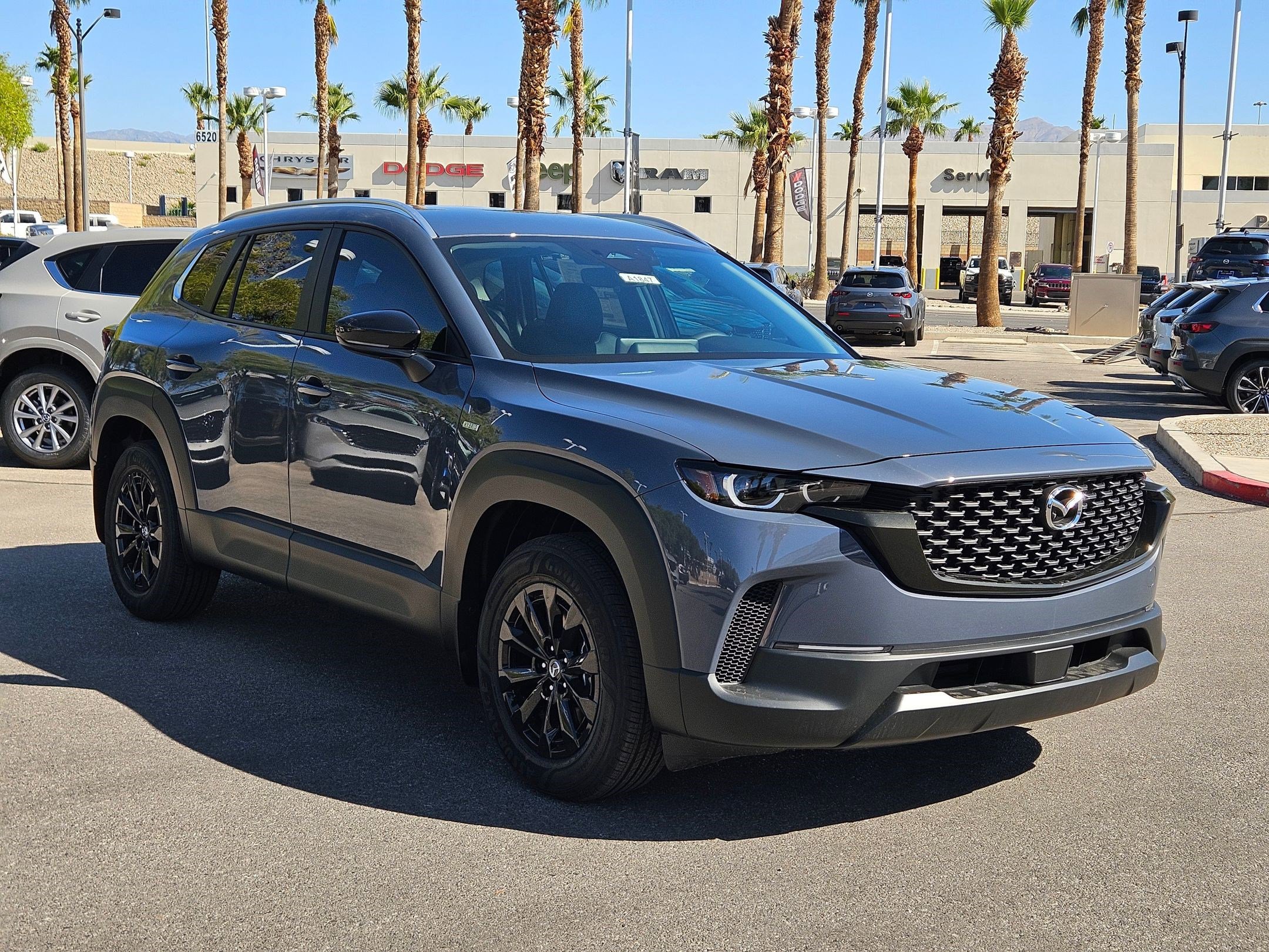 2025 Mazda CX-50 Preferred photo 4
