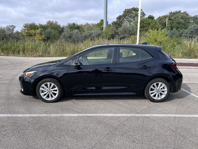 2025 Toyota Corolla SE photo 12