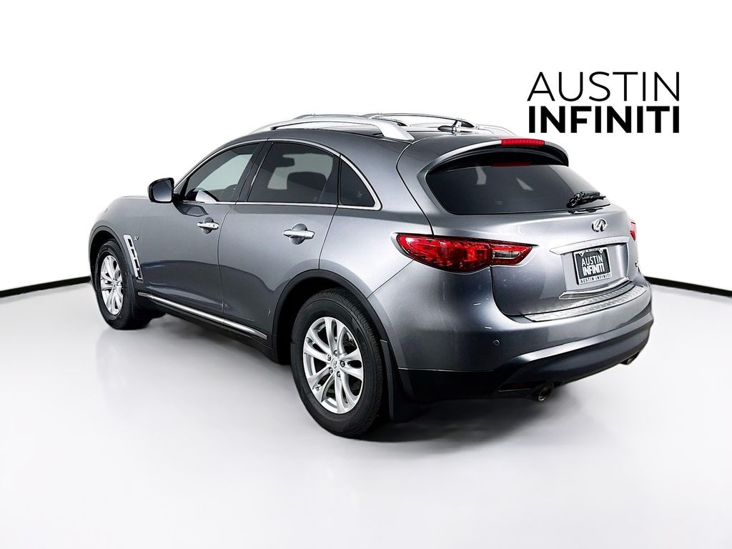 2016 Infiniti QX70 photo 5