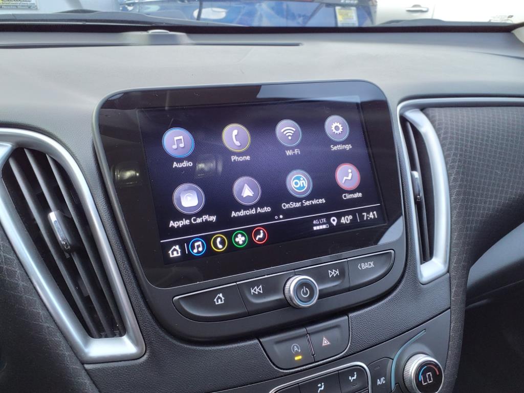 2024 Chevrolet Malibu 1LT photo 18