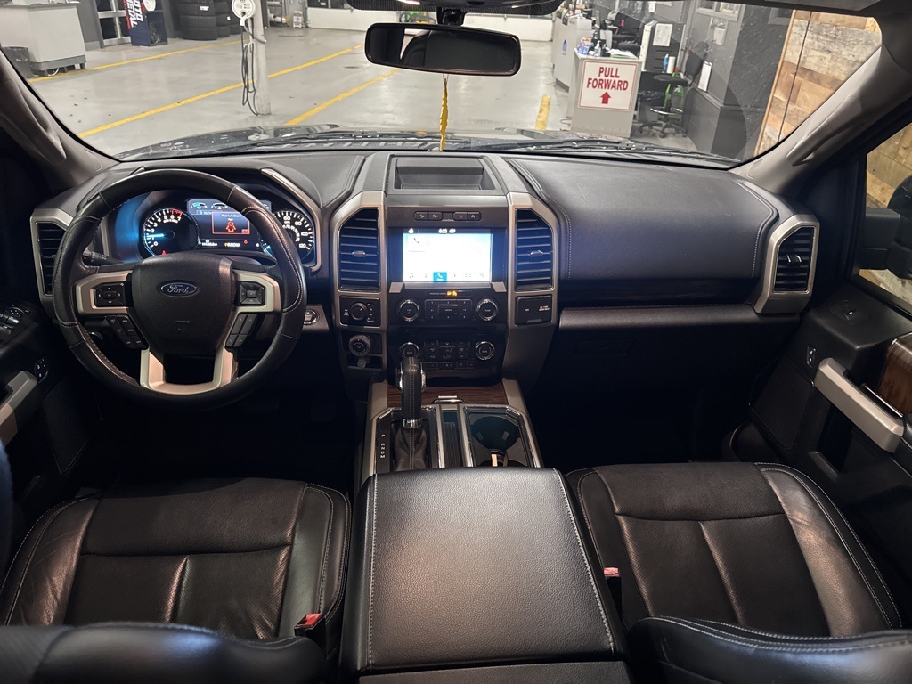 2018 Ford F-150 Lariat photo 2
