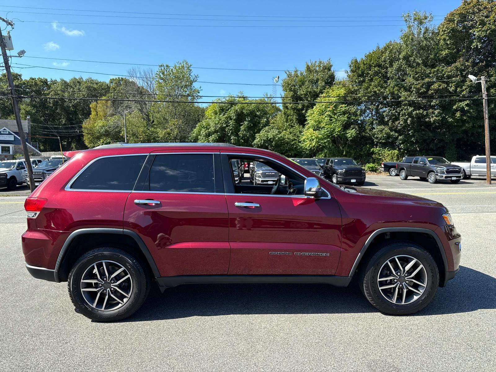2019 Jeep Grand Cherokee Limited photo 3