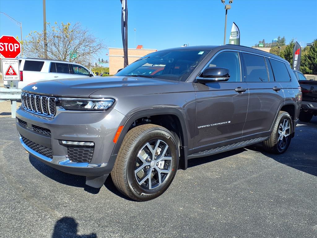 2025 Jeep Grand Cherokee L Limited's photo
