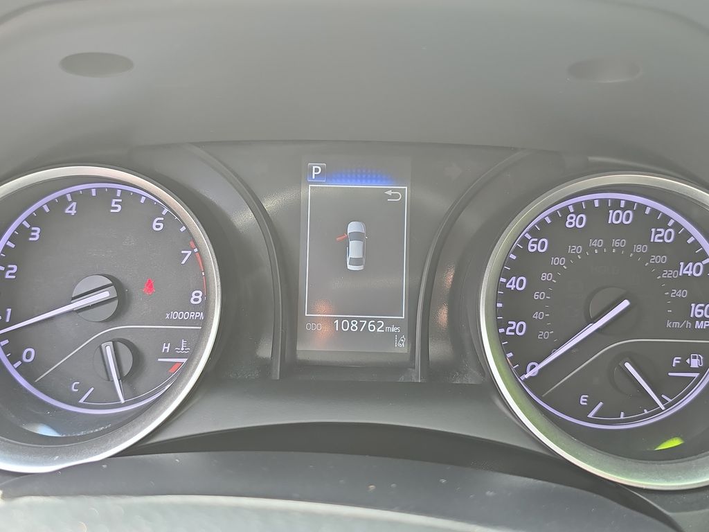 2021 Toyota Camry LE photo 18