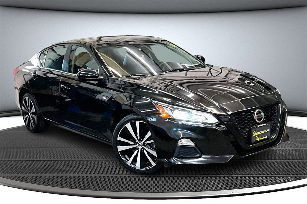 2021 Nissan Altima SR