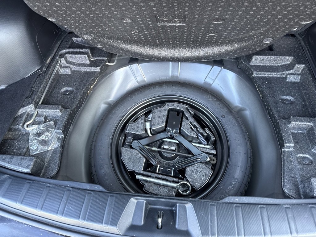 2023 Subaru Forester Premium photo 8