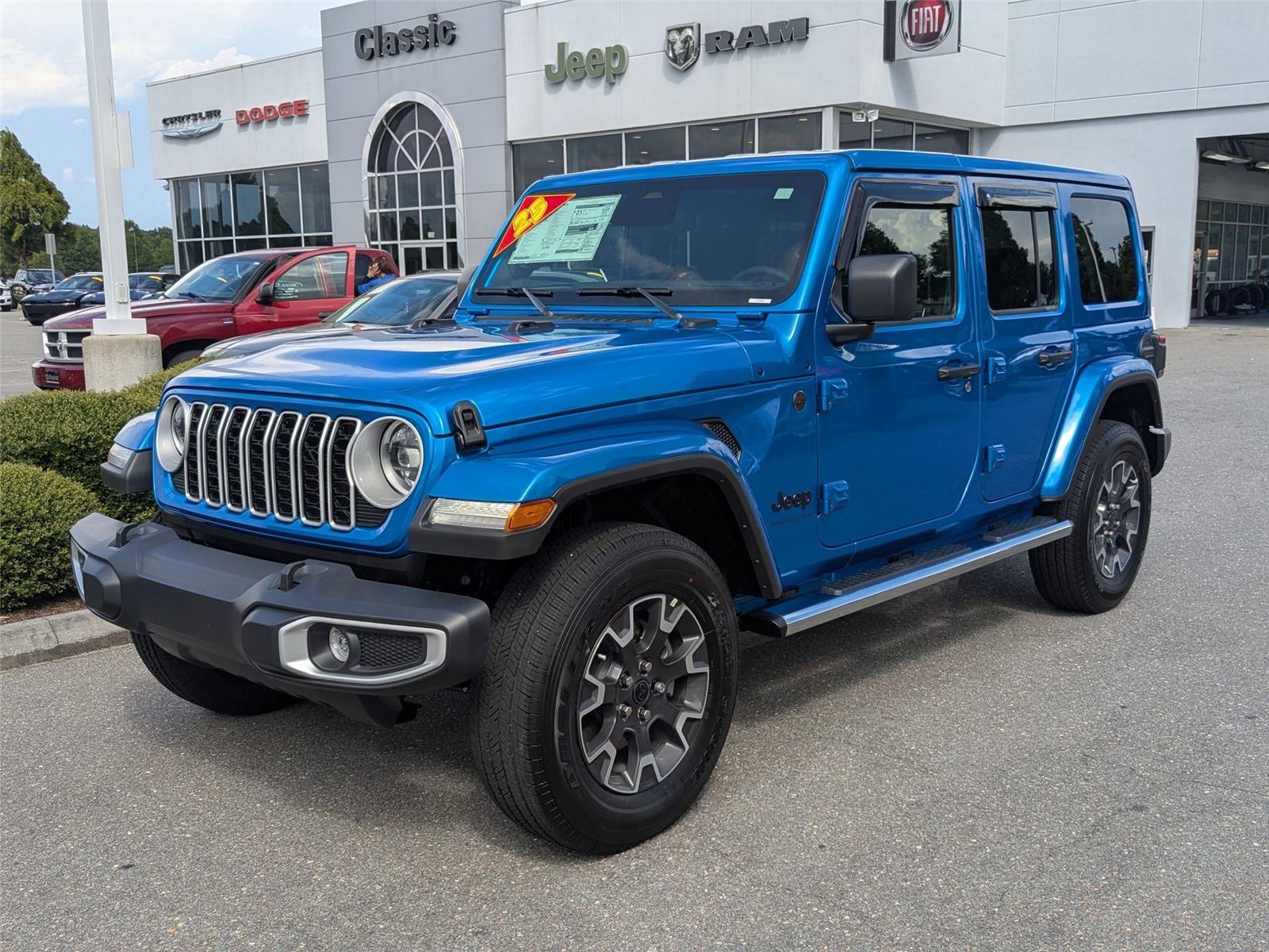 2025 Jeep Wrangler 4-Door Sahara's photo