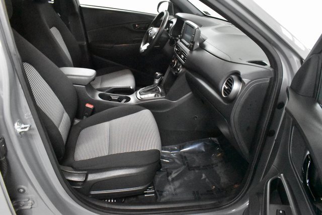 2021 Hyundai Kona SEL Plus photo 12