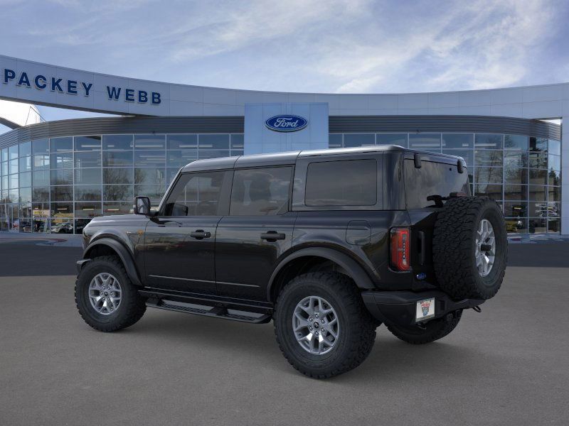 2025 Ford Bronco Badlands photo 3