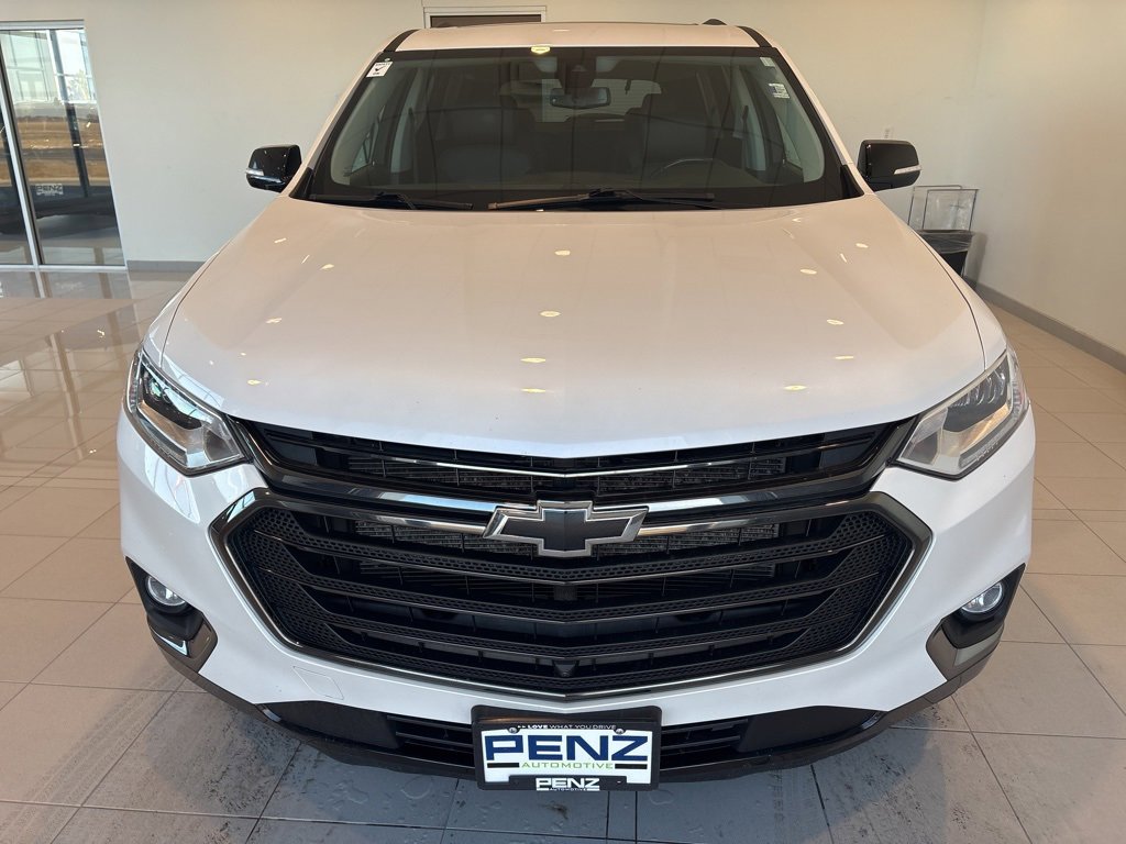 Used 2020 Chevrolet Traverse Premier with VIN 1GNEVKKW7LJ187974 for sale in Spring Valley, Minnesota