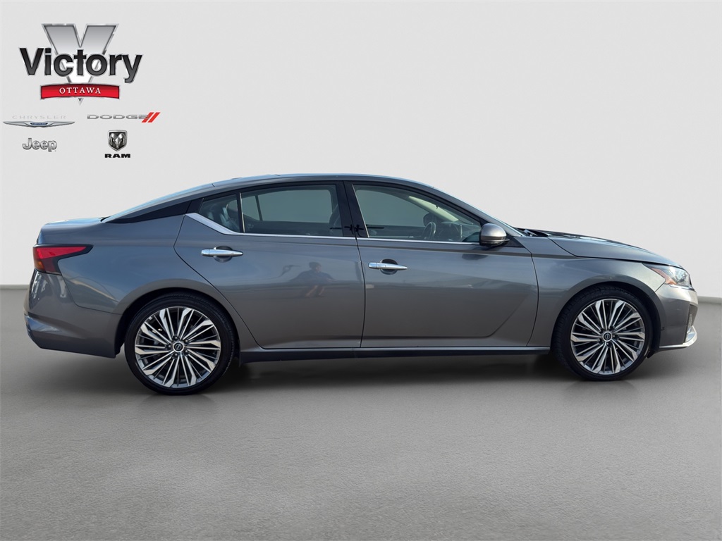2023 Nissan Altima 2.5 SL photo 7