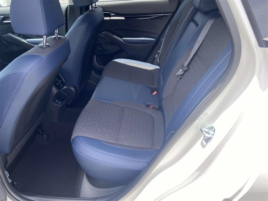2025 Kia Seltos S photo 4