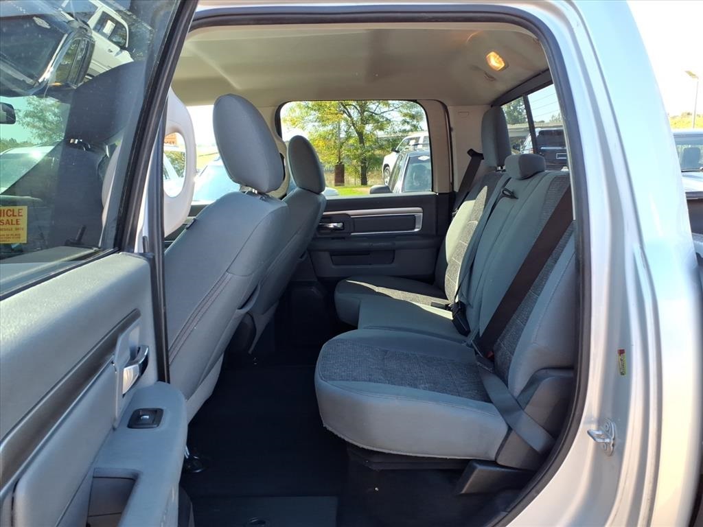 2017 Ram 1500 Big Horn photo 9
