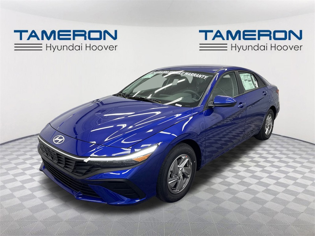 2026 Hyundai Elantra SE's photo