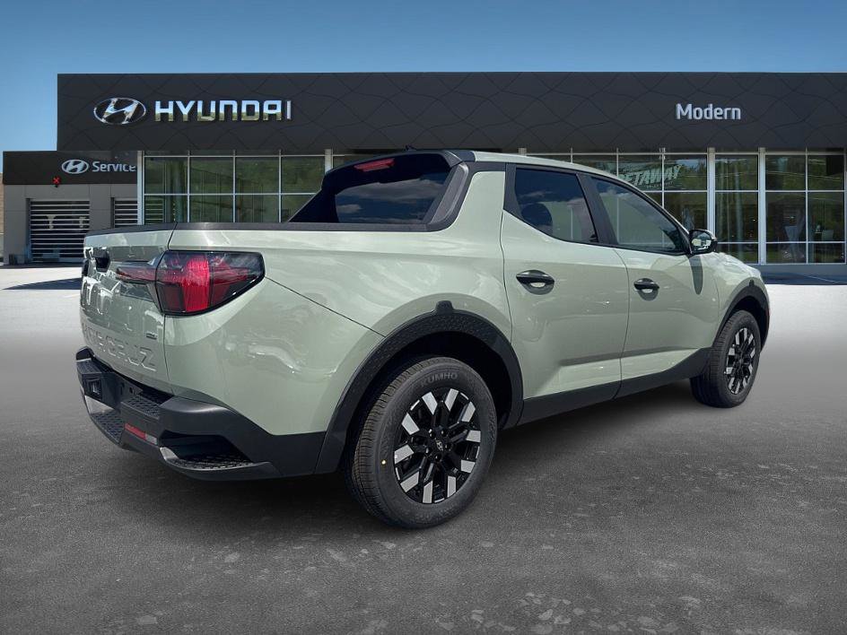 2025 Hyundai Santa Cruz SE photo 3