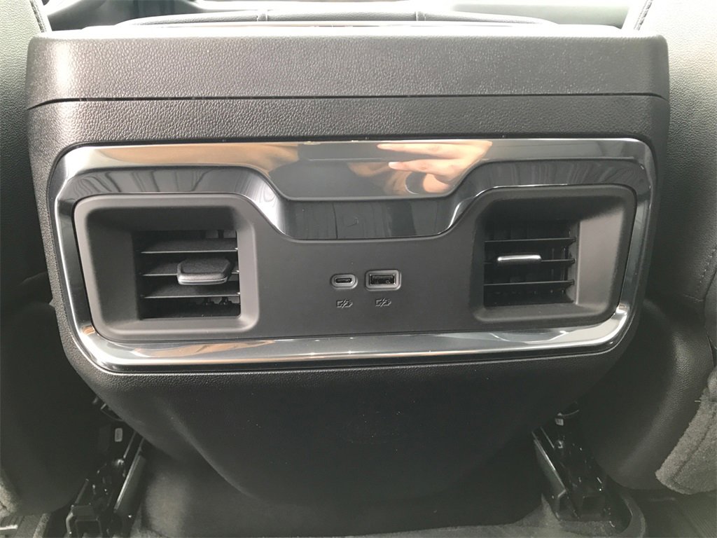 2026 GMC SIERRA - Image 28