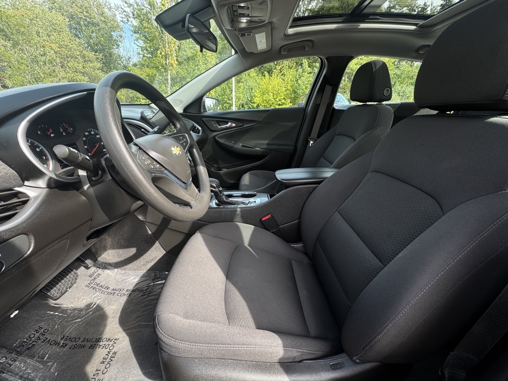 2024 Chevrolet Malibu 1LT photo 19