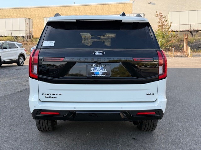 2025 Ford Expedition Platinum MAX photo 4