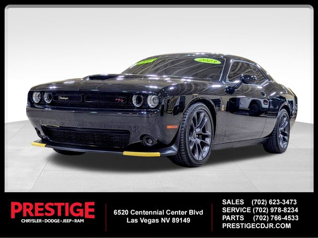 2023 Dodge Challenger R/T's photo