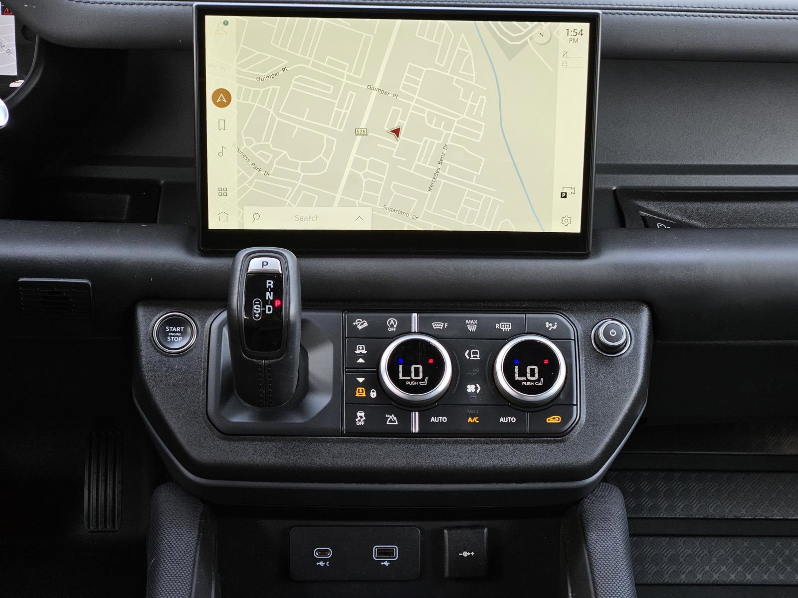 2023 Land Rover Defender X-Dynamic SE photo 36