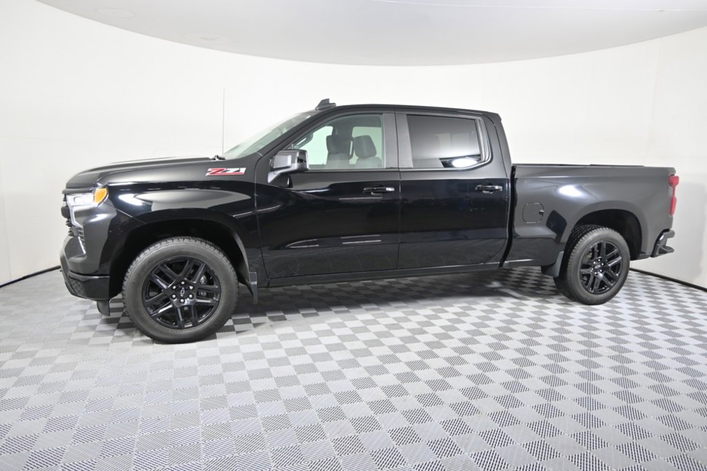 Used 2022 Chevrolet Silverado 1500 RST with VIN 3GCUDEED4NG582704 for sale in Forest Lake, Minnesota