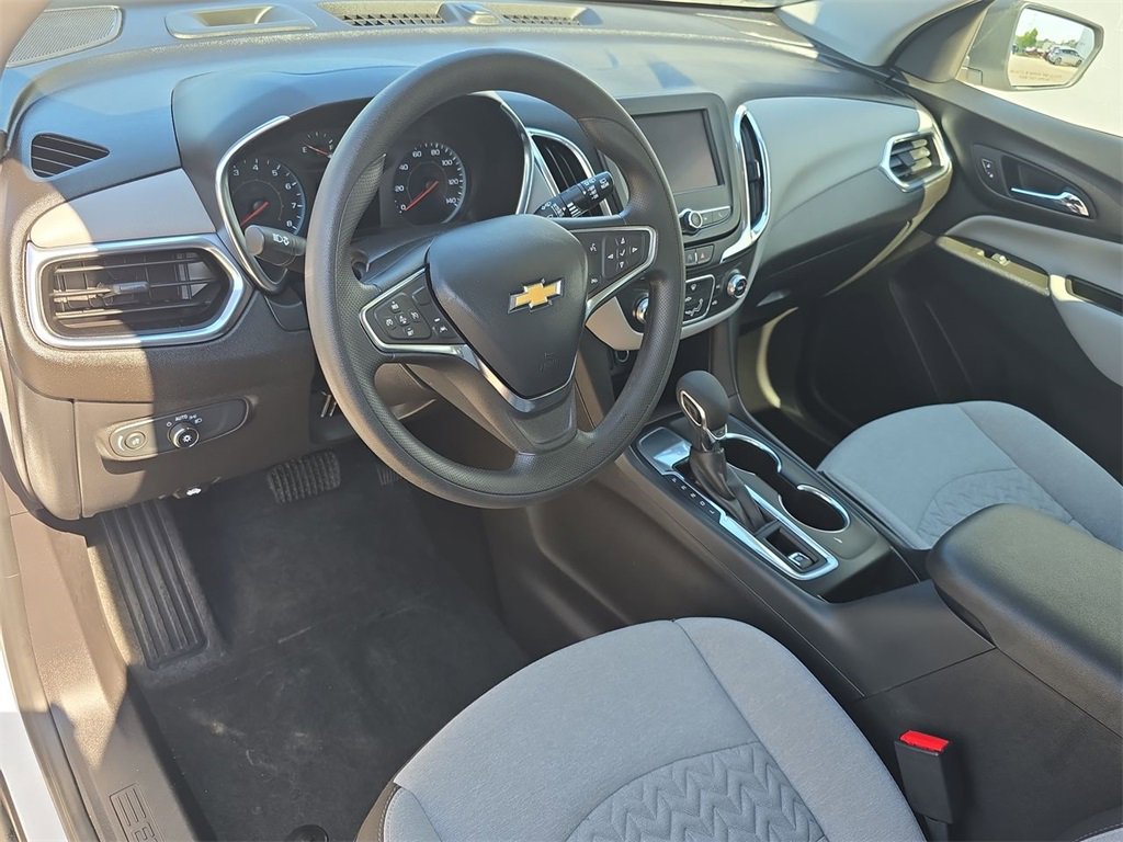 2024 Chevrolet Equinox LS photo 9