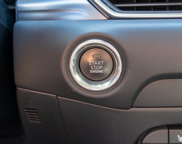 2023 Mazda CX-5 2.5 S Preferred photo 17