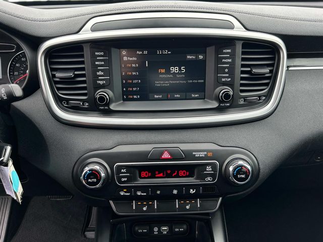 2019 Kia Sorento S photo 21