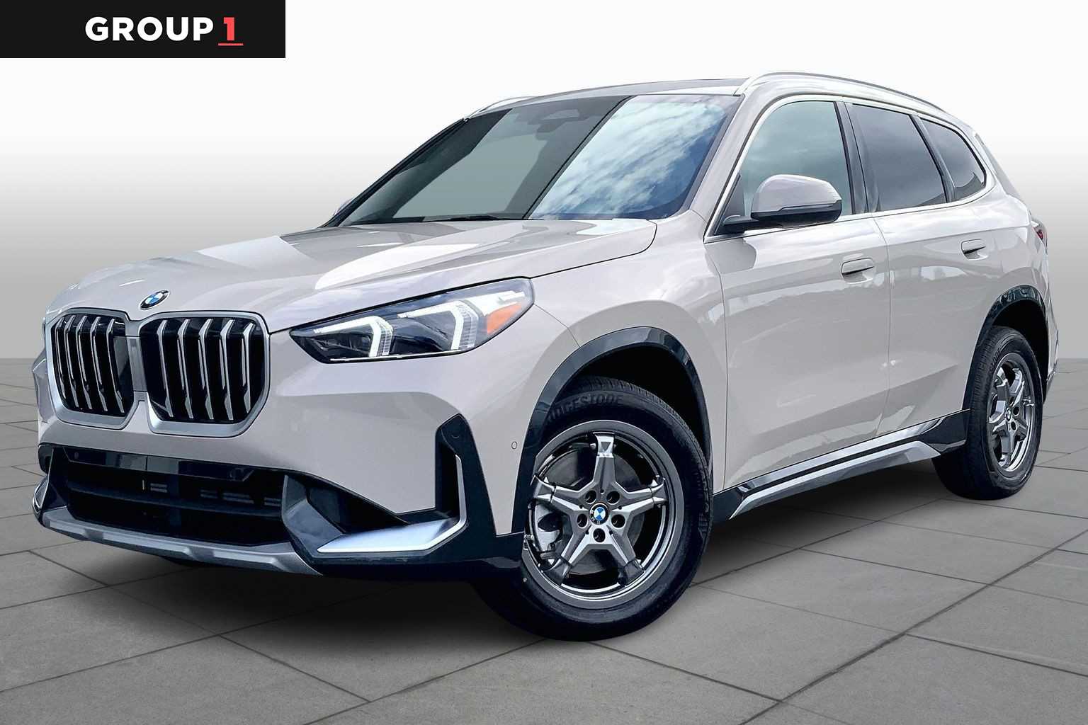 2026 BMW X1 28i's photo