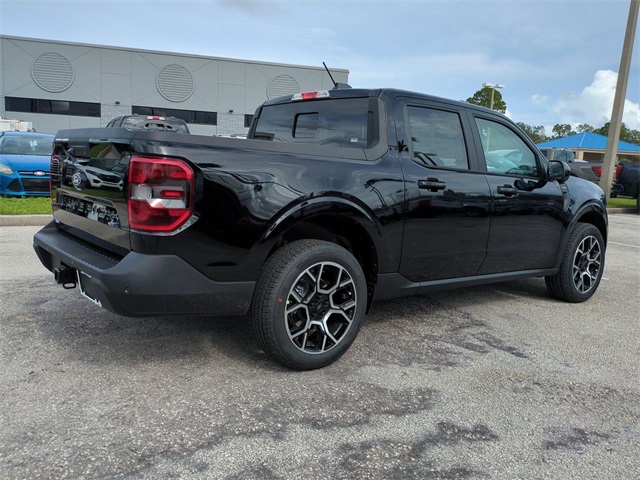 2025 Ford Maverick Lariat photo 3