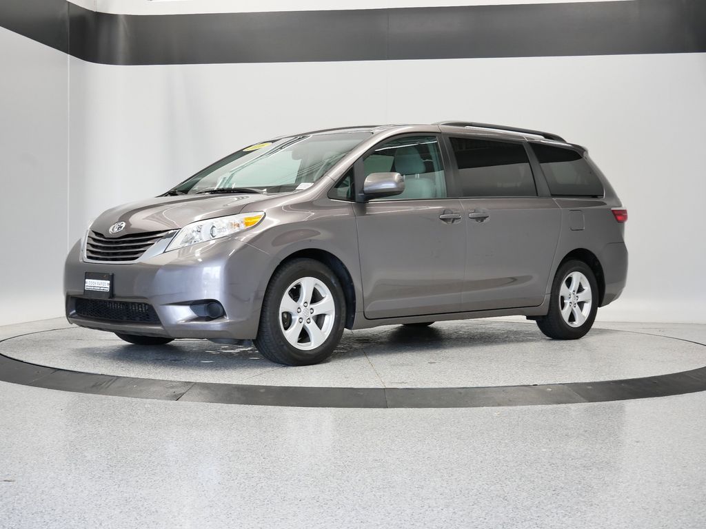 2016 Toyota Sienna