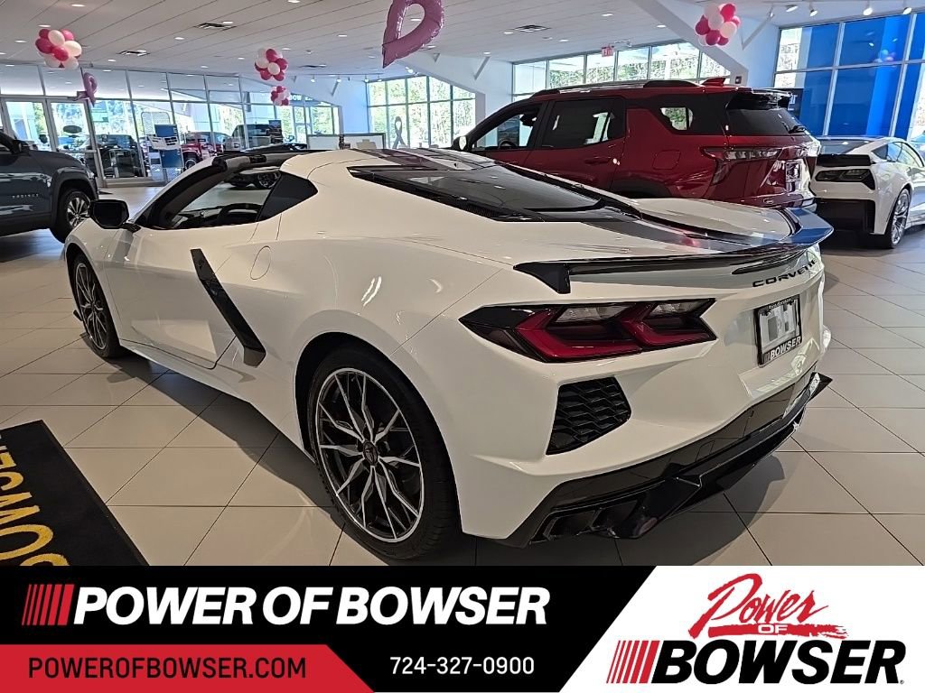 2026 Chevrolet Corvette Stingray 3LT photo 2
