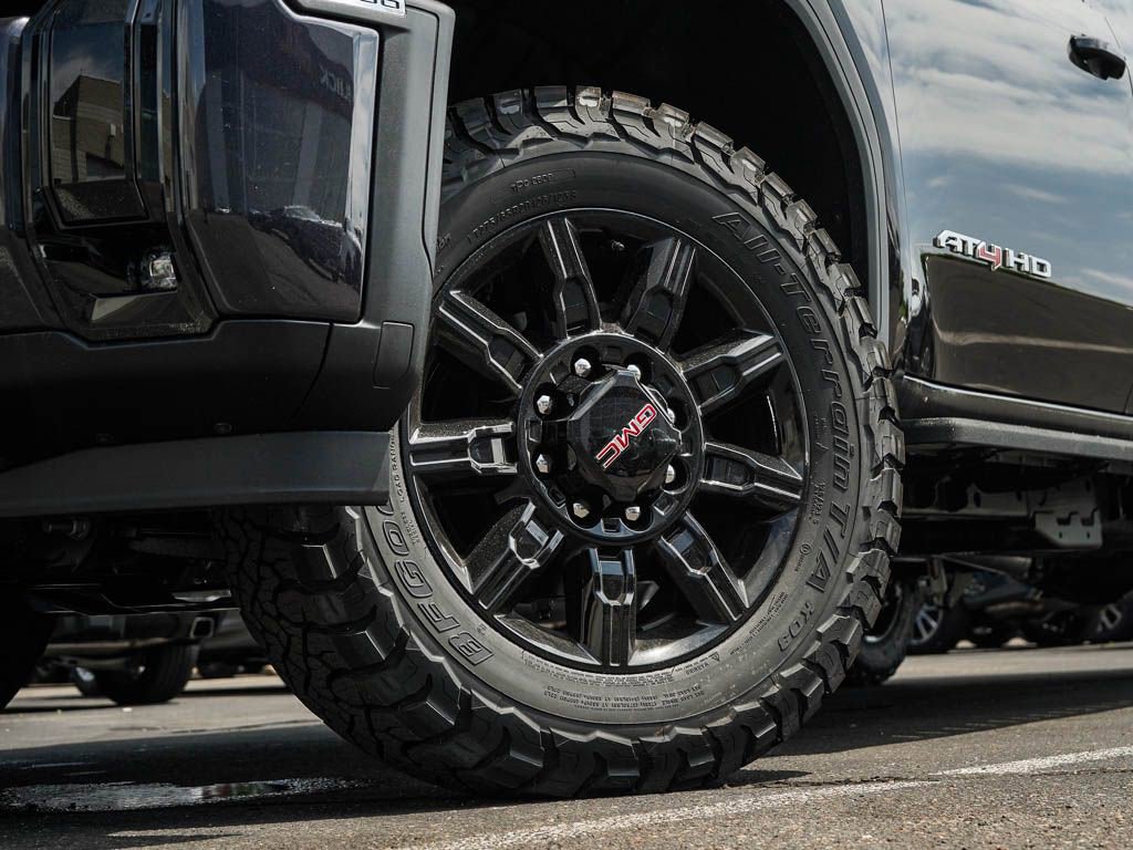 2025 Gmc Sierra 3500 HD AT4 photo 5